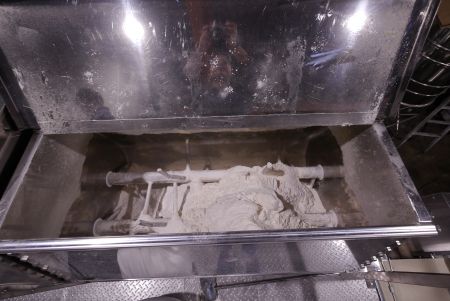 1. Mesin pengadukan poros ganda stainless